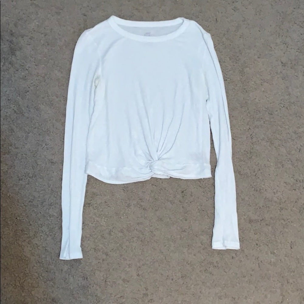 White long sleeve tee